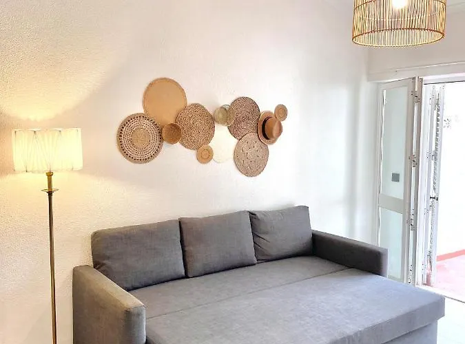 Detailed Villa - In Vilamoura\'S Heart