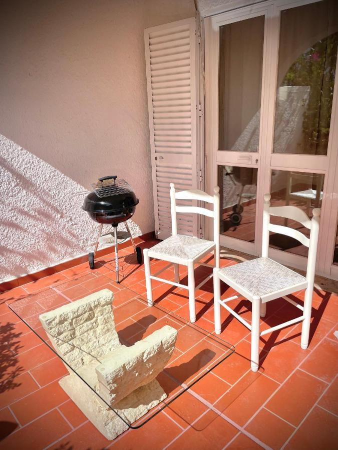 Detailed - In Vilamoura's Heart
