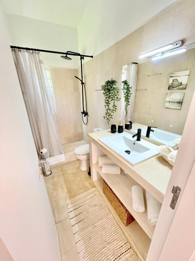 Detailed - In Vilamoura's Heart